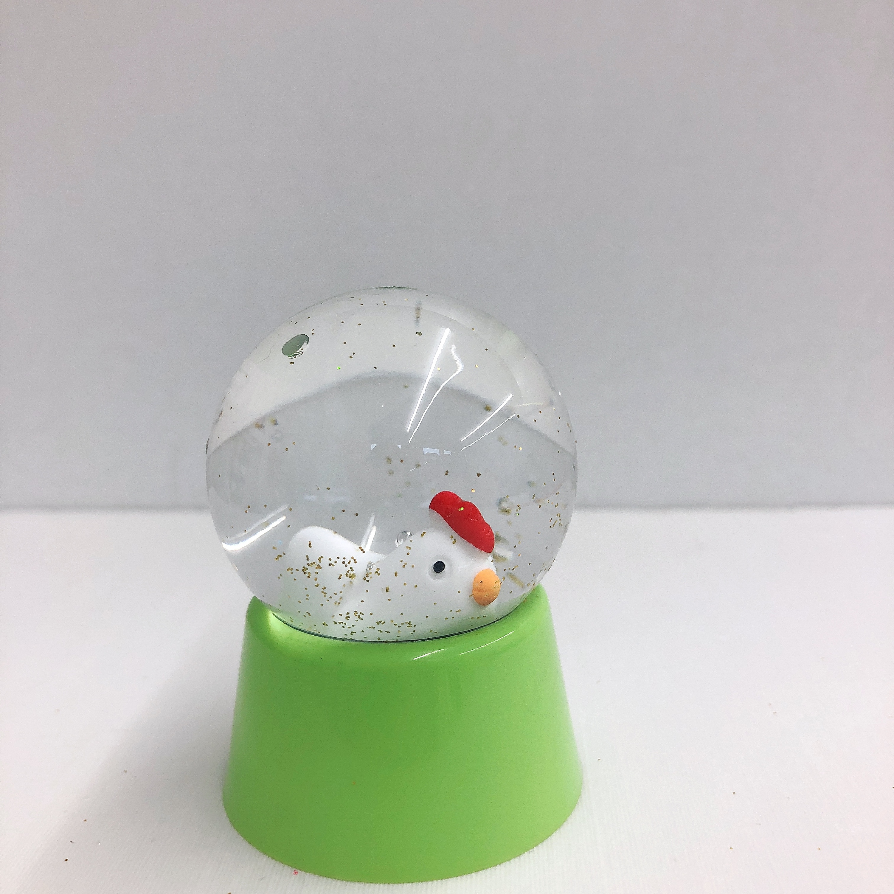DIY hard inner figure snow globe