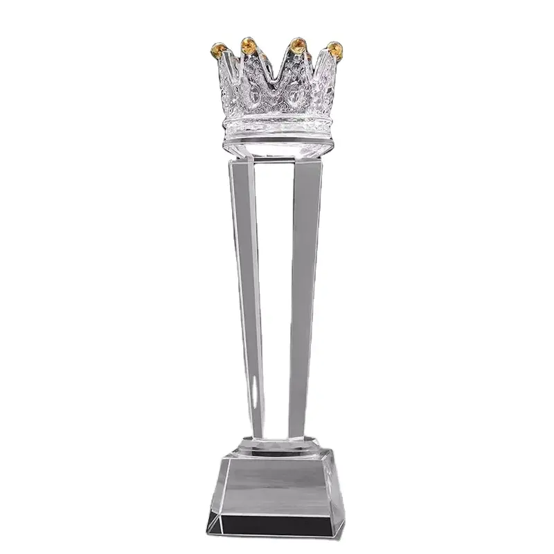 Trophées en verre vierge avec logo personnalisé Prix du concours Vente en gros de haute qualité Trophée en cristal couronne créatif artisanat Cadeau souvenir