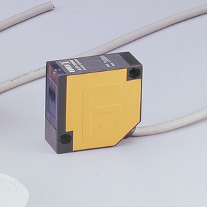 Sensor fotoeléctrico M5, potencia libre, salida de relé de voltaje amplio de 2 cables, tipos de haz reflejo/pasante de 3A/250VAC para detección de 30cm-20m - Product Image 3