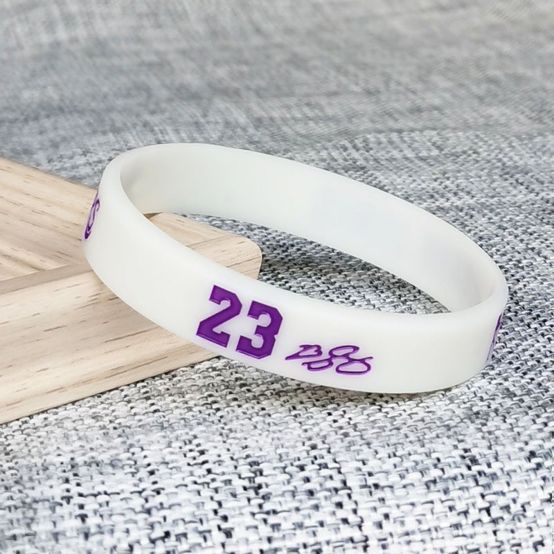 No 23 James Blanco Nocturno