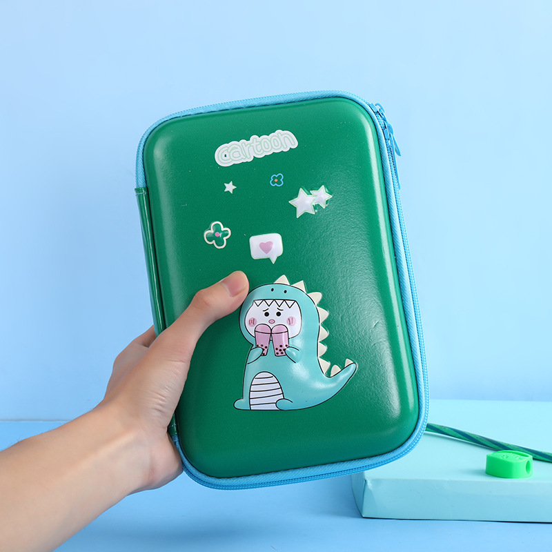 Nouveau petit dinosaure vert