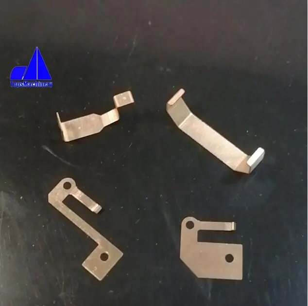 Buona qualità di vendita di rame piastra a molla contatti, OEM rame foglia molla clip parti