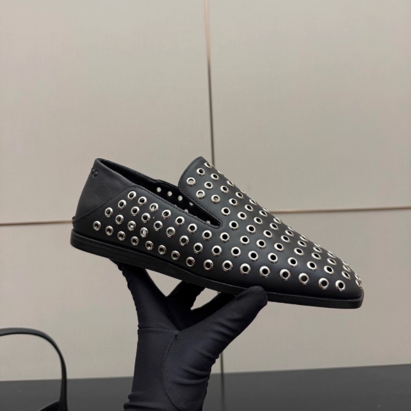Black flat bottom