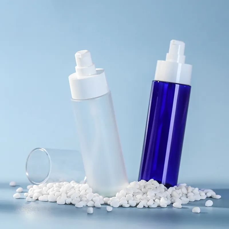 Botol semprotan kabut halus botol Lotion kosmetik biru transparan hewan peliharaan plastik bulat bahu datar kustom