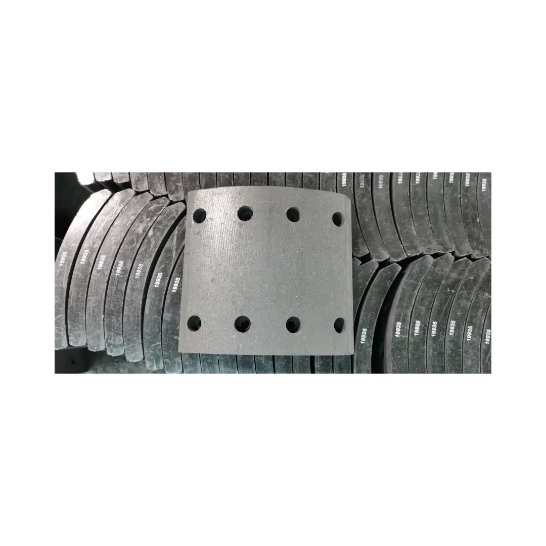 Supply Flexible Non Asbestos Woven Roll Brake Lining With Rivets 19935 for Renault trucks