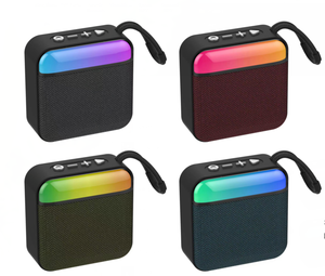 强大的TWS派对圆形无线扬声器迷你便携式蓝牙扬声器，带RGB灯 - Product Image 2