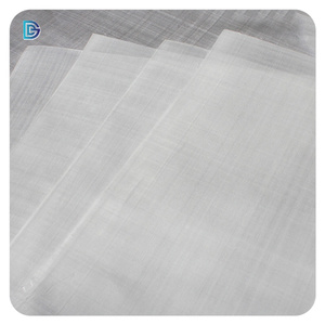 用于柔性战斗和保护产品的超轻重量Uhmwpe片材UD PE织物聚乙烯80gsm - Product Image 2