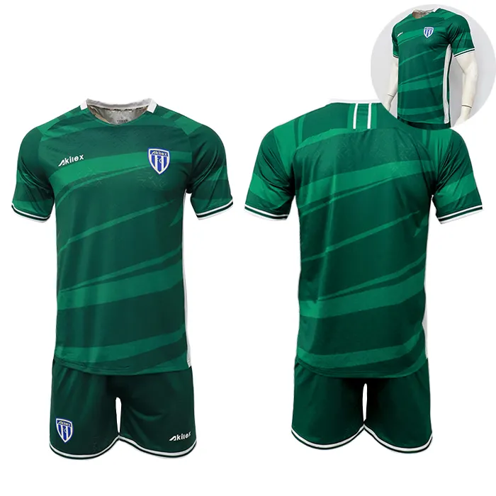 Custom Nieuwe Design Hoge Kwaliteit Jacquard Mesh Fles Groene Lage Moq 2 Week Doorlooptijd Snel Droog Heren Voetbal Jersey