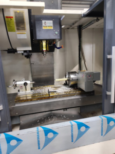 Fabrika doğrudan dikey işleme merkezi VMC600 yeni üç eksenli işleme merkezi - Product Image 2