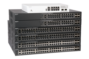Ruckus ICX8200-48 yüksek yoğunluklu ağ anahtarı 48x Gigabit bağlantı noktaları ve ölçeklenebilir ağlar için 25GbE Uplinks - Product Image 5