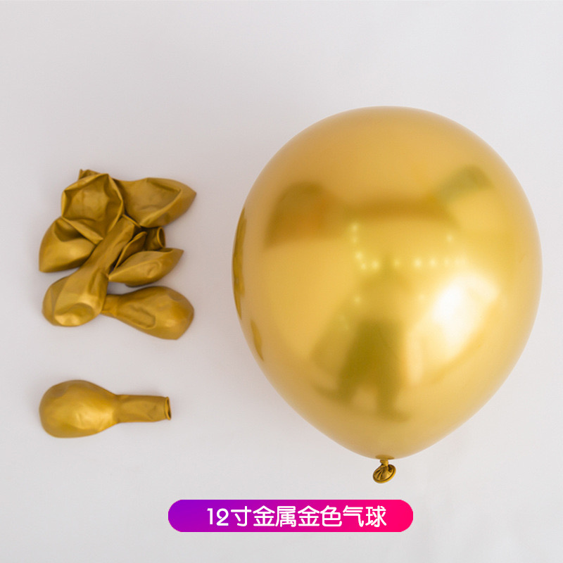 ทอง