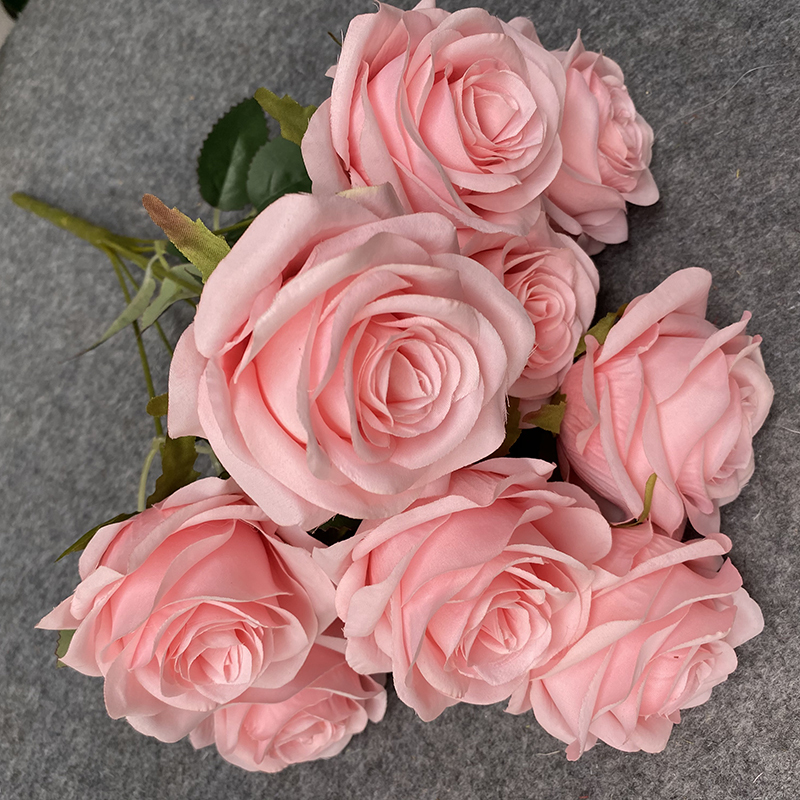 Rosa oscuro