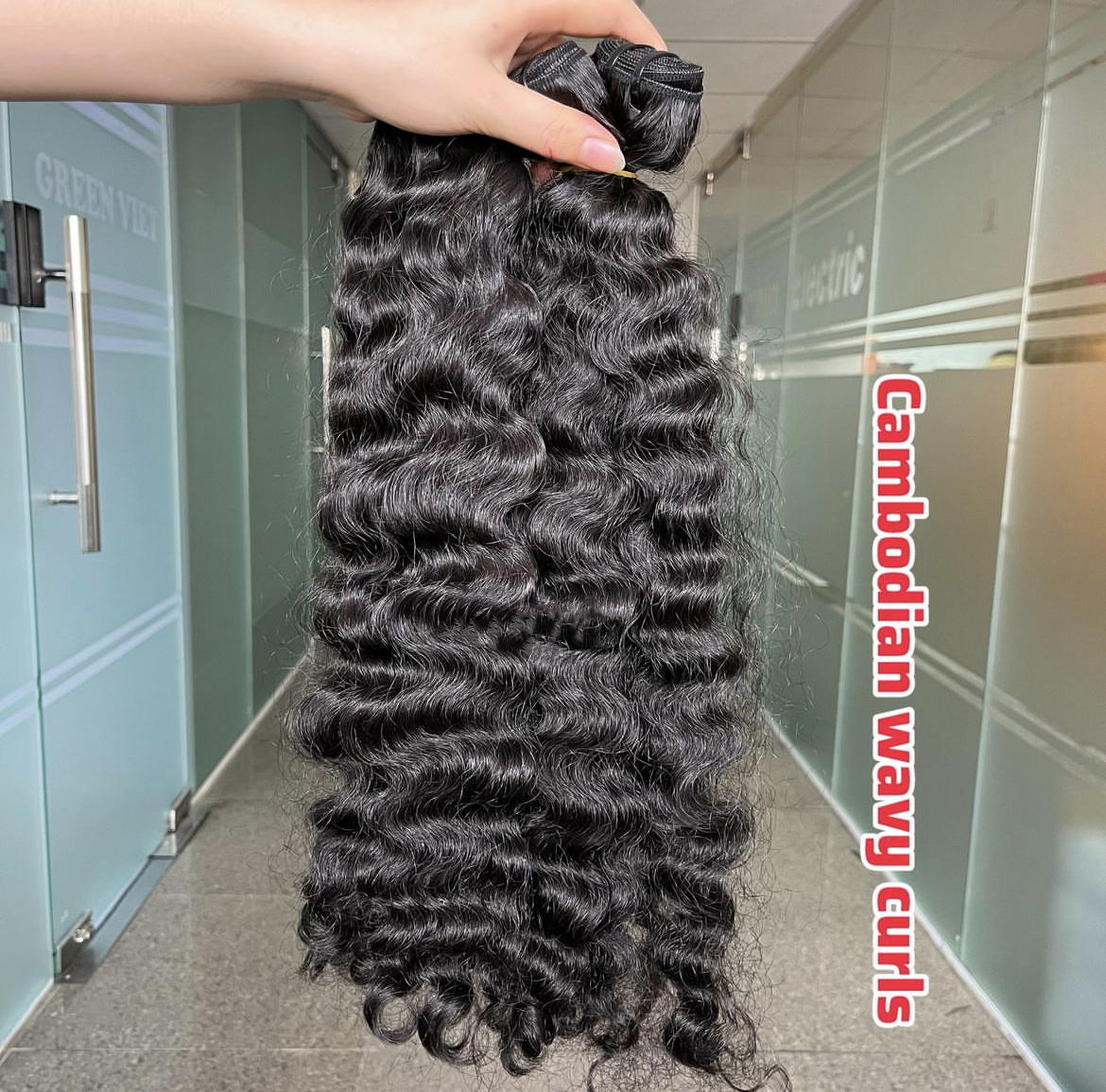 Boucle ondulée (1 pièce seulement)