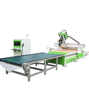 Máquina enrutadora de anidación, enrutador automático de carga y descarga ATC CNC 1325 con perforador para puerta de armario de madera, máquina enrutadora ATC lineal