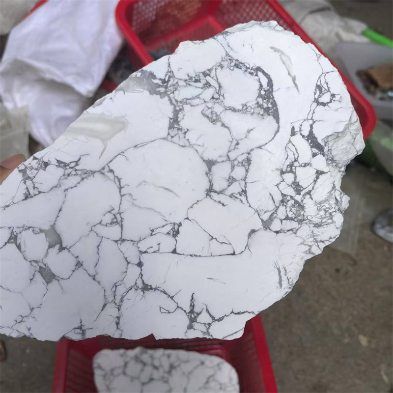 Howlite blanche