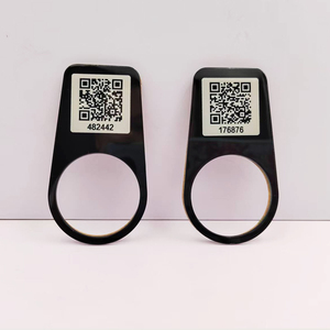 Código QR personalizado Número de serie código de barras Número de serie PVC acrílico de alta calidad impermeable y resistente a los arañazos código QR