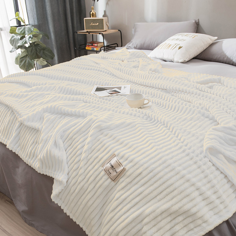single-layer magic velvet blanket-off-white