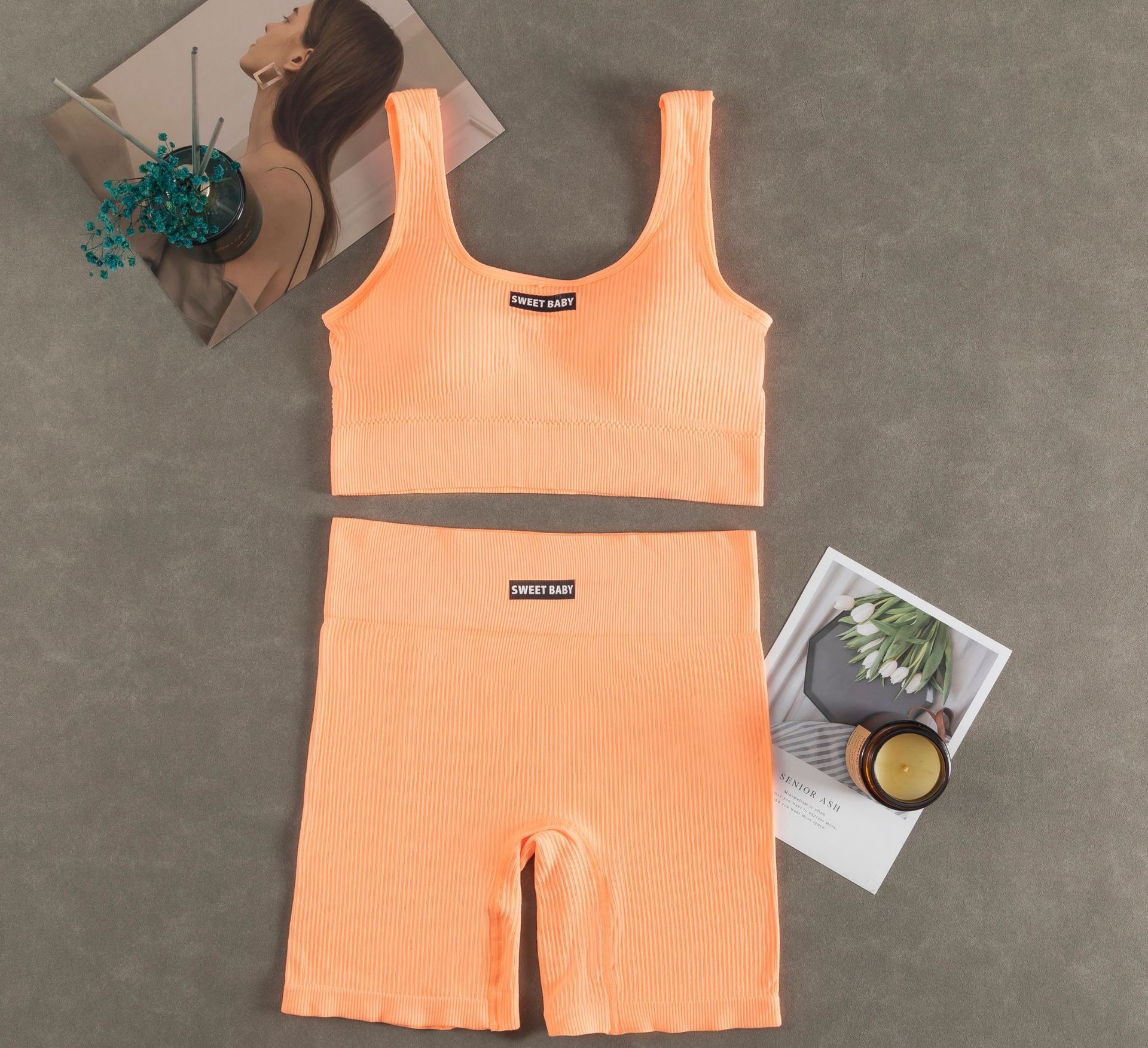 Couleur orange clair