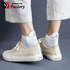 カスタム春の学校のクラストレンディなユニークなカスタムハッピーガールズ刺Embroideryソックス - Product Image 5