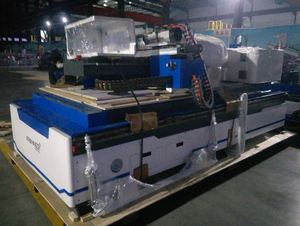 带线性自动换刀的5x10 CNC Router机