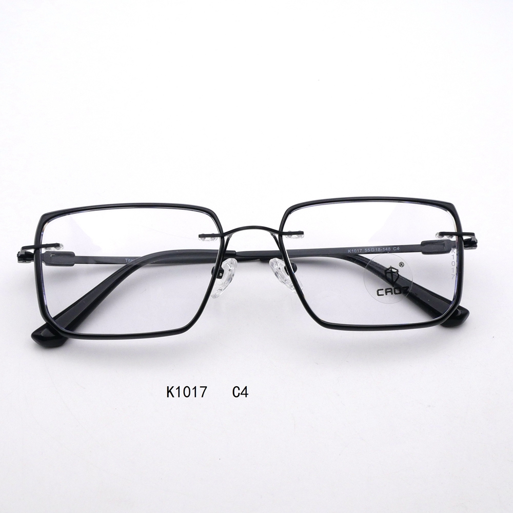 C4 black