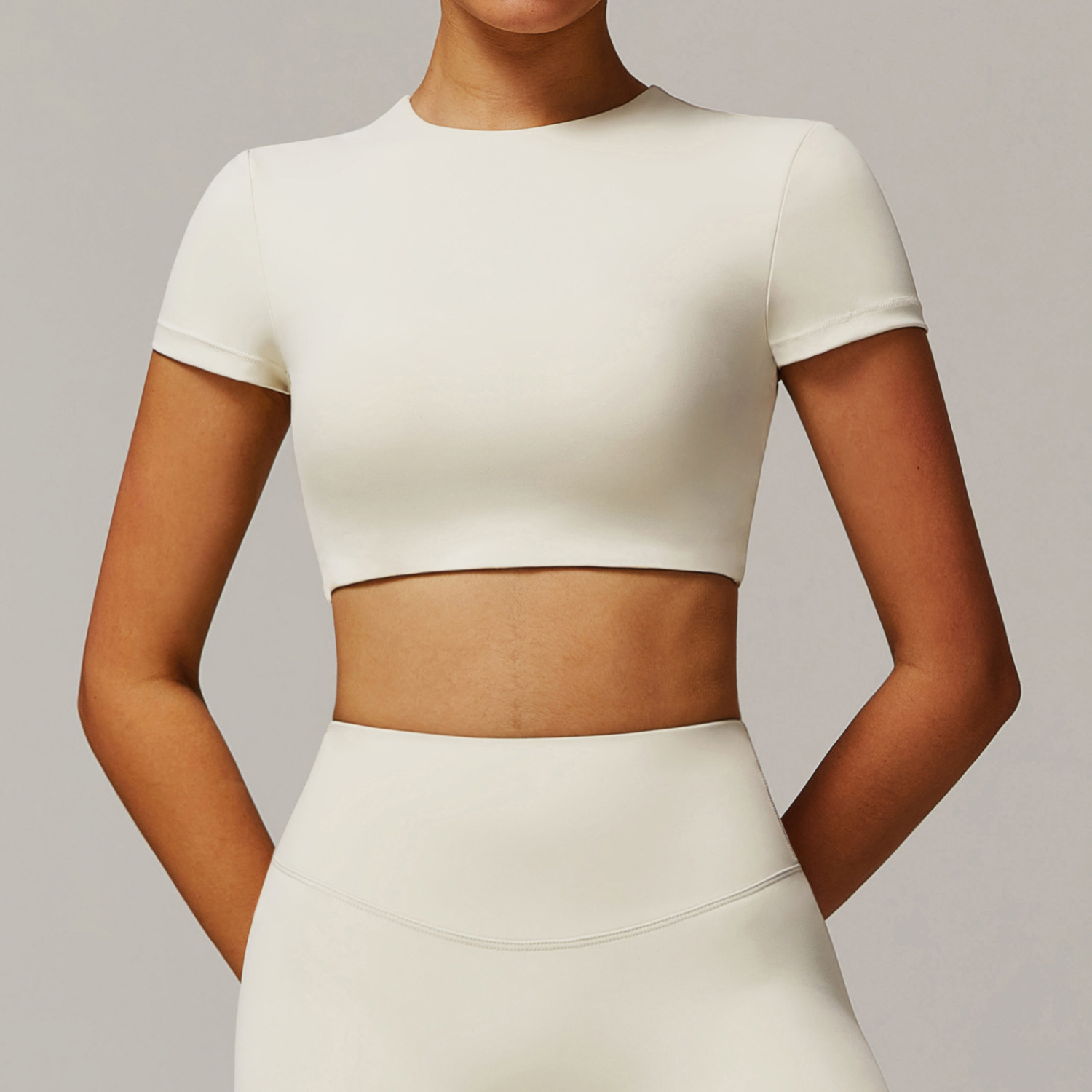 Short Top Beige