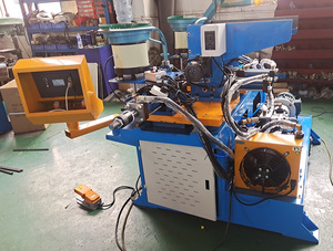 Automatisches Laden und Entladen M12 Automatische Doppelkopf mutter maschine - Product Image 5