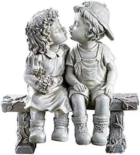 Estatua de resina de jardín de primer beso para niña y niño, figurita en miniatura de poliresina