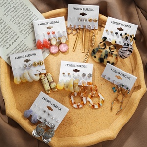 6 çift/takım yaz altın küpe seti Temperamental Hoop basit düzensiz şeker küpe seti - Product Image 2