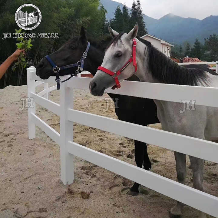 Wholesale 4 Rails White Nature Horse Pvc Vinyl Fencing Flexible Horse Farm Fence