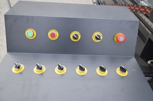 45% DE DESCUENTO! 1325 4x8 pies 2030 Tipo lineal Cambio automático de herramienta ATC Carpintería Cnc Enrutador de anidación con rotativo - Product Image 6