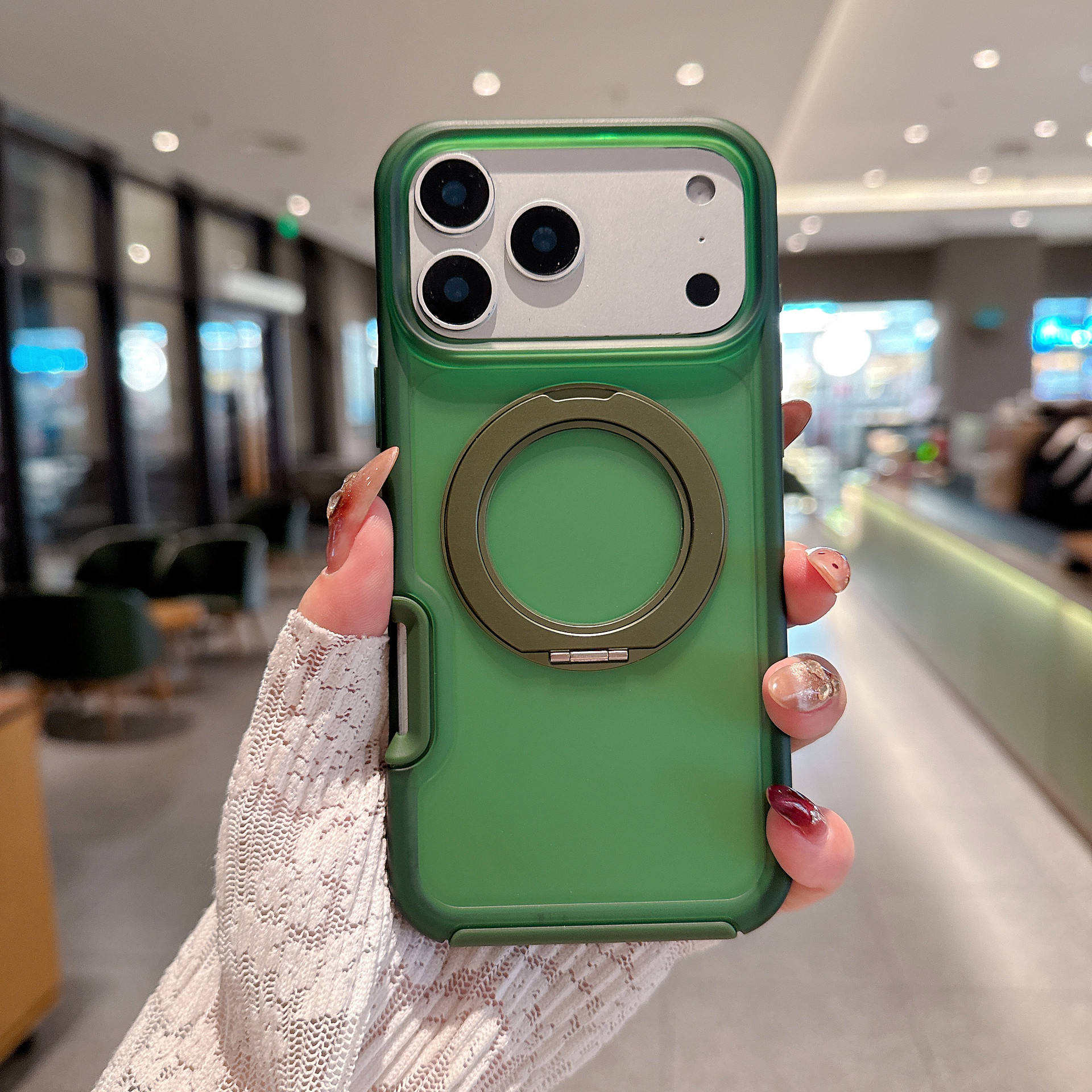 สีเขียว