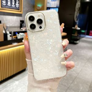 Samsung S24 S23 S22 için lüks moda güzel Ultra A54 A53 altın yüzük Lens ile kabuk desen durumda telefon kılıfı - Product Image 3