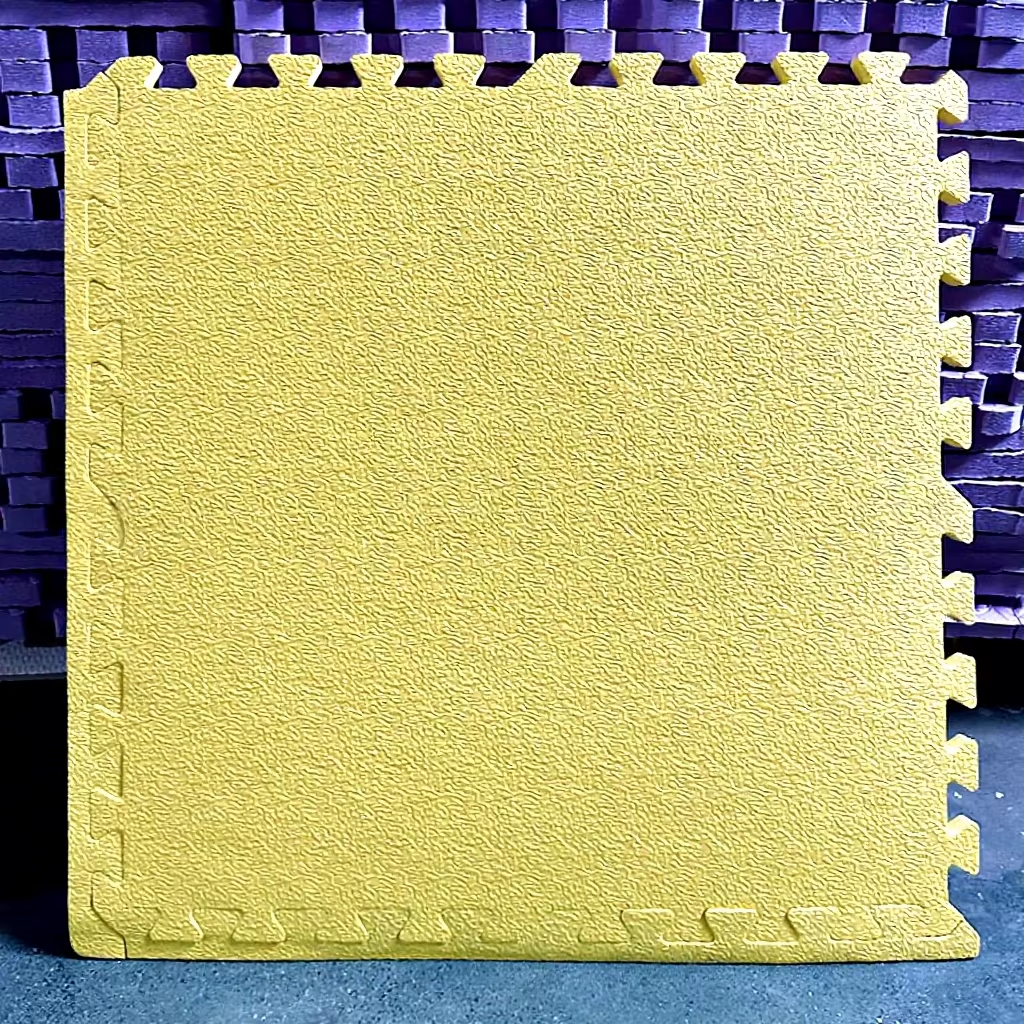 Yellow (monochrome)