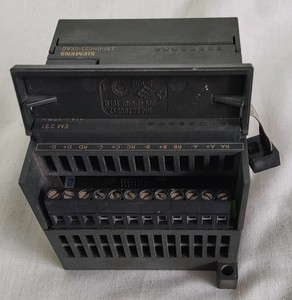 New and Original <strong>Plc</strong> 6ES72310HC220XA0 SIMATIC S7200 EM231 <strong>Analog</strong> Voltage <strong>Input</strong> 4P 010V <strong>PLC</strong> Programming Controller - Product Image 3