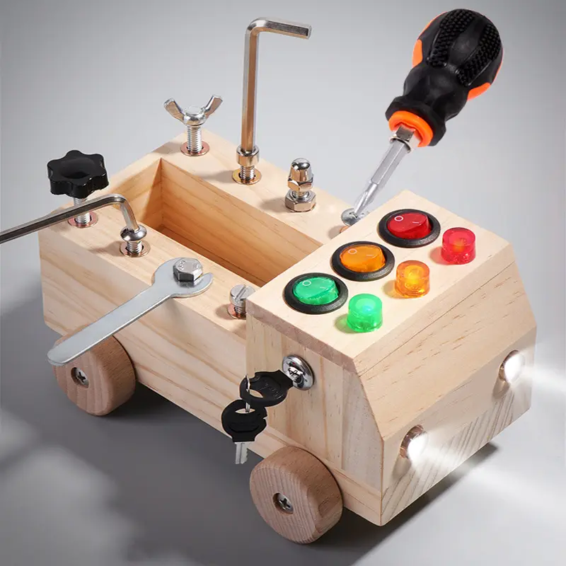 Juguete educativo de madera Montessori para niños, desarrollo de luces de colores multifuncionales, tornillos de tuerca, herramienta de desmontaje, coche para niños pequeños