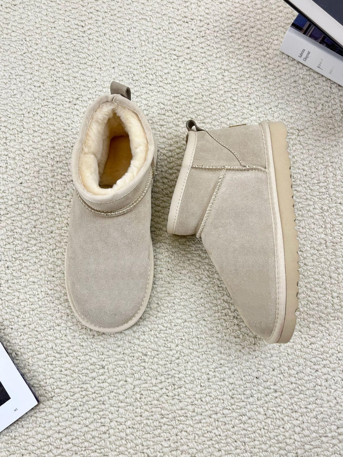 Sand color