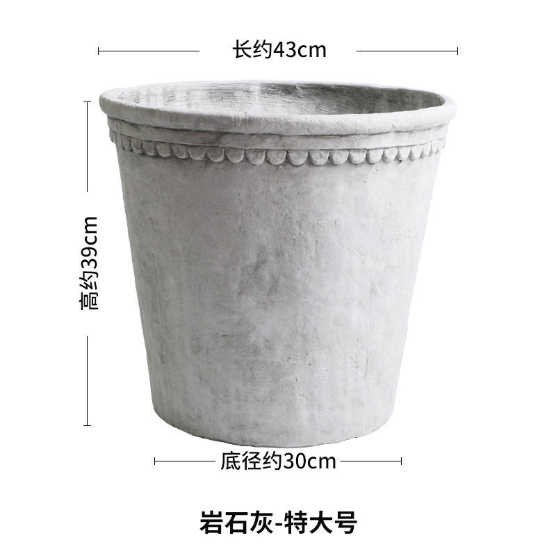 Gris roca de gran tamaño