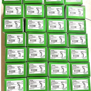 Módulo de entrada analógica TM3AI8, 8 entradas de tornillo de 24 V CC para Modicon TM3 y otros controladores dedicados PLC PAC - Product Image 5