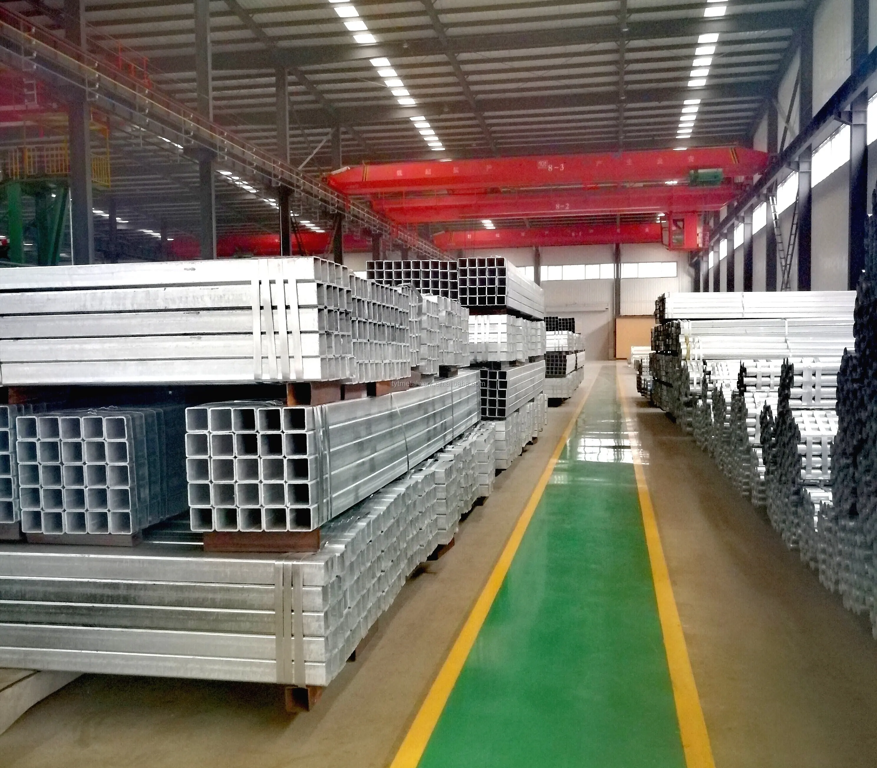 Fabricantes Tubo De Aço Galvanizado Mergulhado Quente 10 Ft 12ft 20ft Preço Quadrado Redondo Por Metro 18 Calibre Tubo De Tubo De Aço Galvanizado