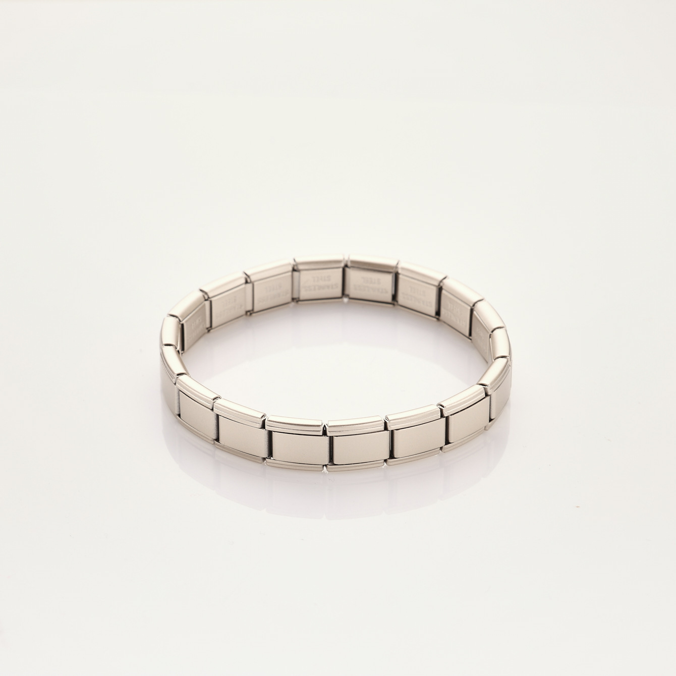 Matte titanium-18 links
