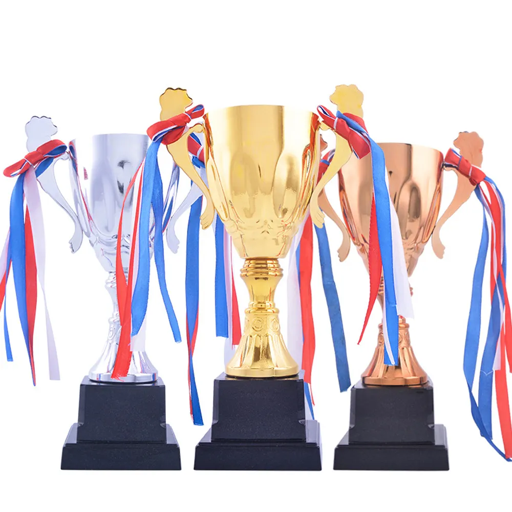 Трофеи с ушками без крышки, наградные и с красной лентой, металлические спортивные кубки, трофеи, награды, награды, логотип, металлические изделия/