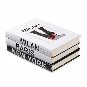 ชุดหนังสือตกแต่งบ้านสำหรับจัดแสดงหนังสือนักออกแบบแฟชั่น - Product Image 1