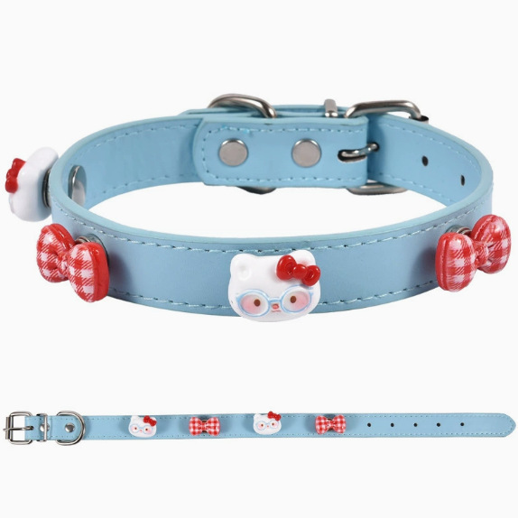 Light blue collar