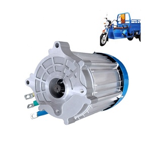Kompakter mittel montierter 4-Loch-Gleichstrommotor für Robotik 60V 72V 3000W 4000W Präzisions motor mit vibrations armer Konstruktion - Product Image 1