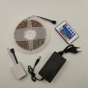 2835高電圧220v防水ソフト<span class=keywords><strong>LED</strong></span>ストリップ,カラフルなRGBモノクロ屋外エンジニアリングIP65リニアライト
