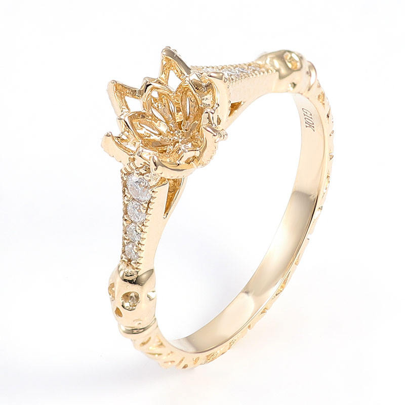 Bague en or jaune 18 carats avec diamant moissanite