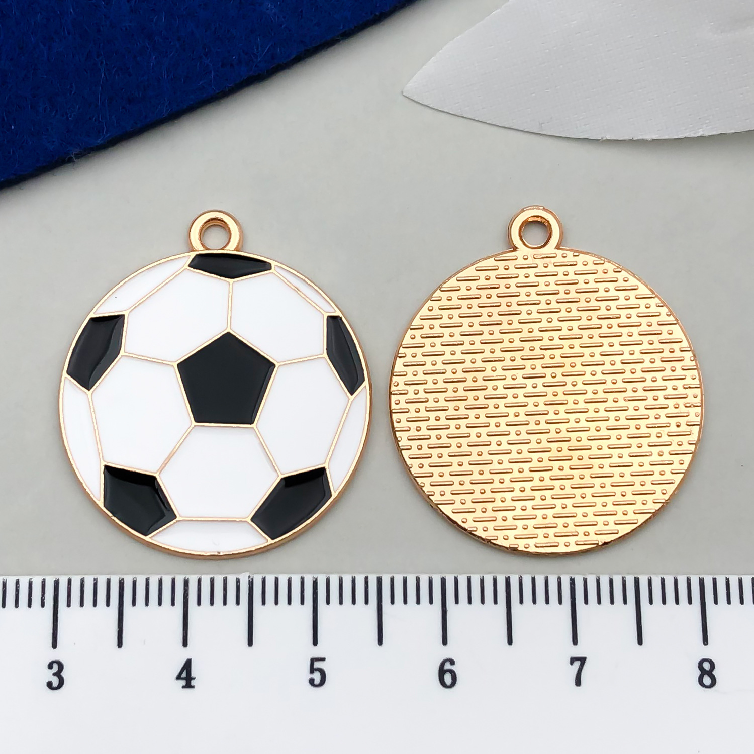 1 ballon de football blanc 28x25mm-2.3g-21718