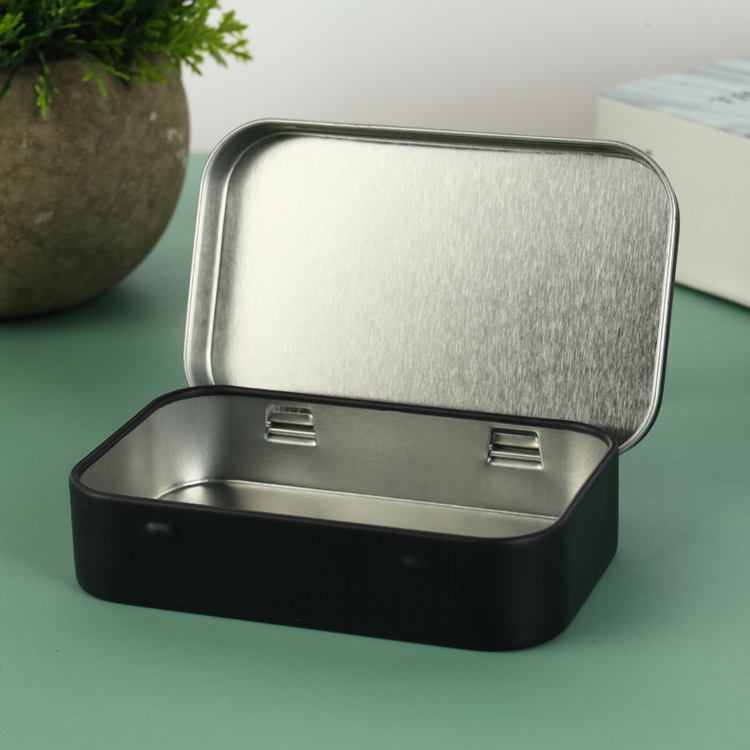 Black hinged lid