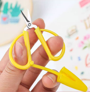 Siêu snips <span class=keywords><strong>Mini</strong></span> Chủ Đề snips <span class=keywords><strong>Cutter</strong></span> với bìa may thêu Cross Stitch kéo đa mục đích vá công cụ - Product Image 3